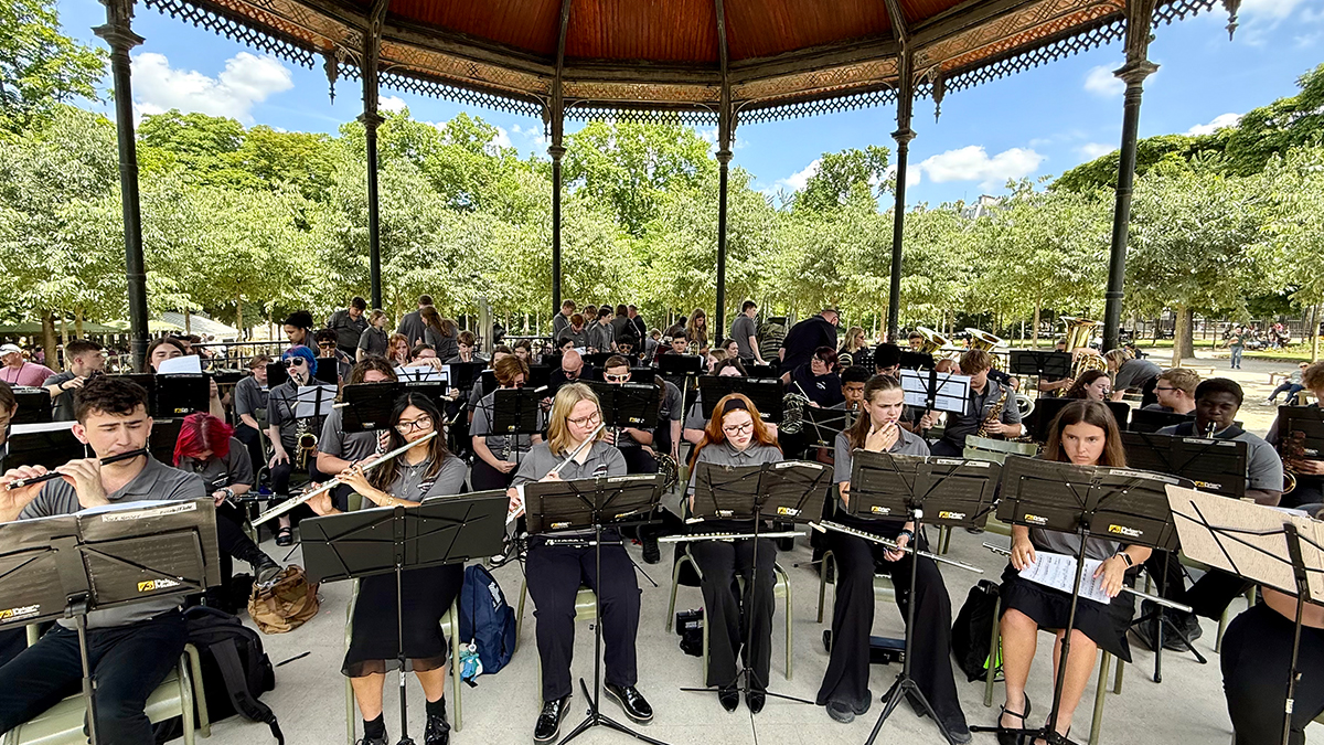 Luxemburg Garden Performance Travel for Student Music Groups