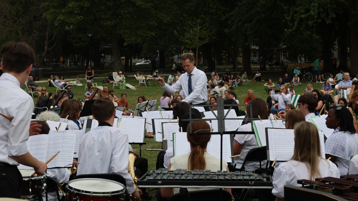 Park Lepelenburg Performance Travel for Student Music Groups