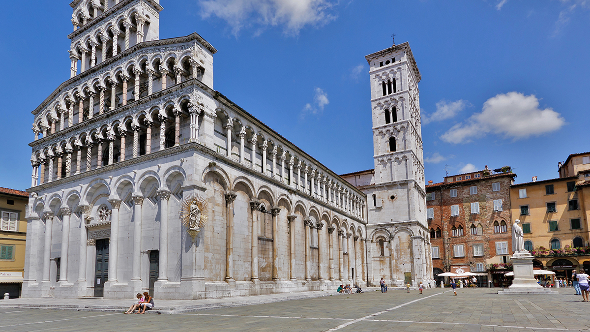 Lucca Performance Trips