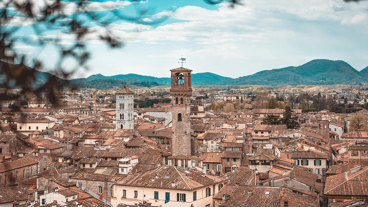 Lucca Performance Trips