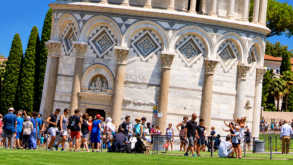 Pisa Performance Trips