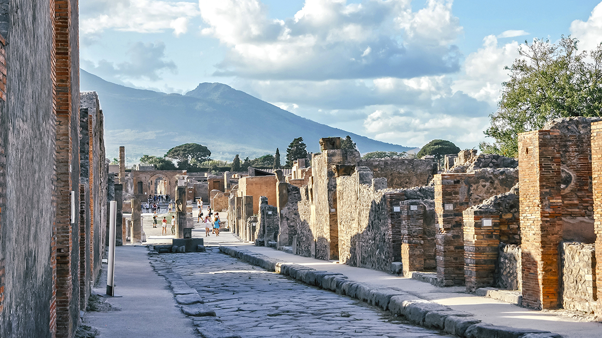 Pompeii Performance Trips
