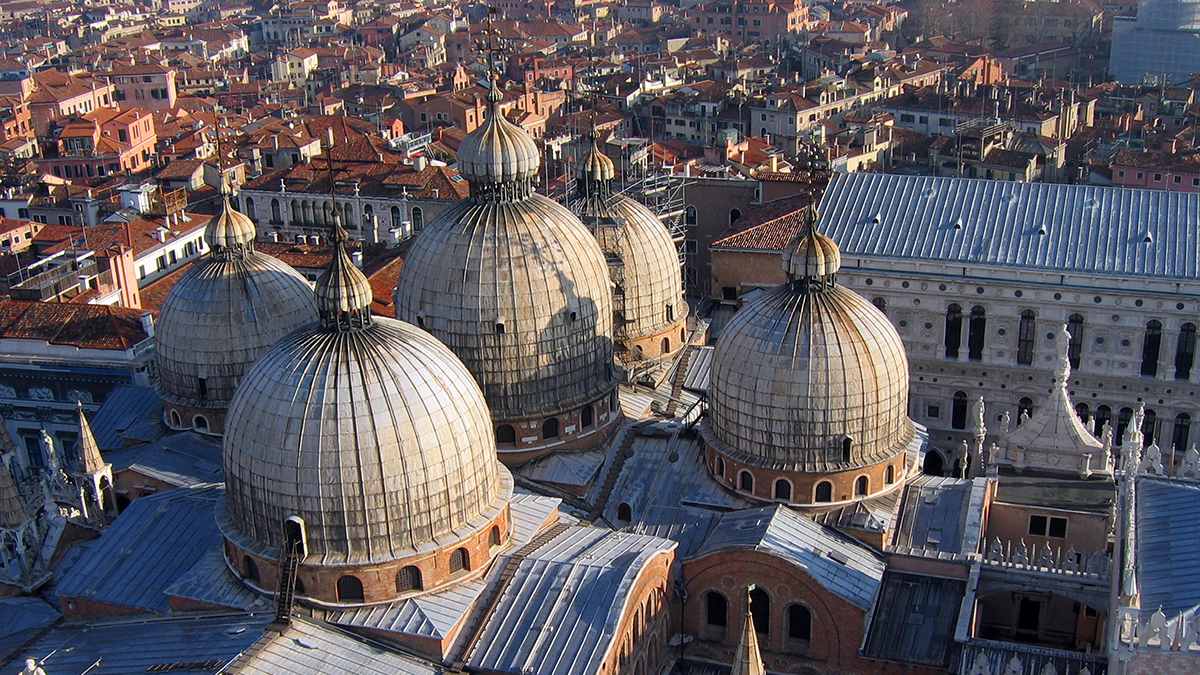 Venice Performance Trips