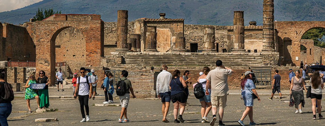 Pompeii Performance Trips
