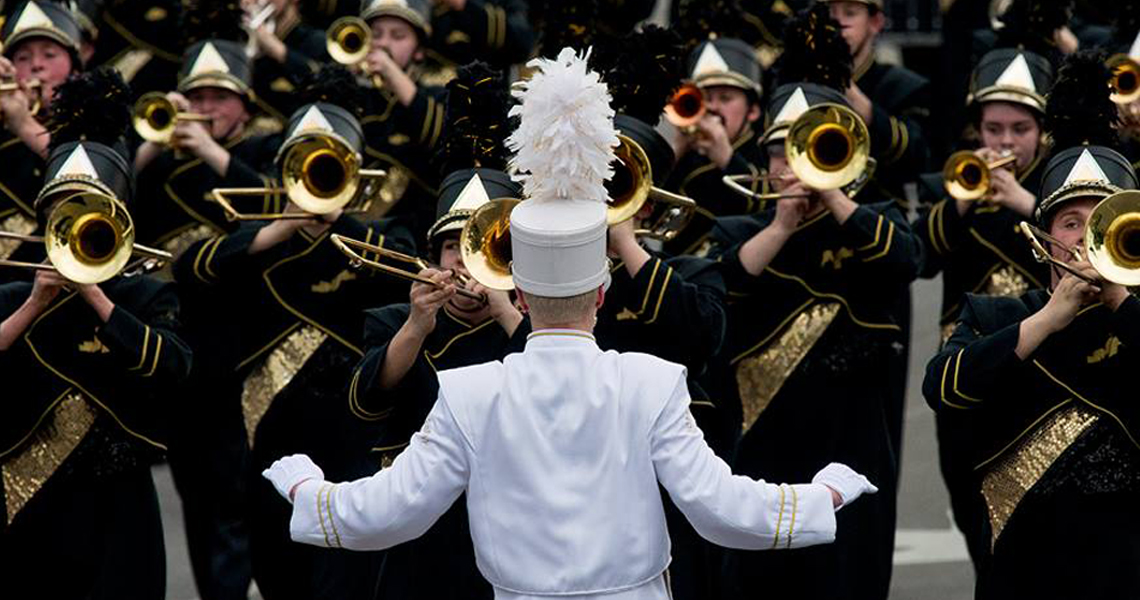 Louisville Pegasus Parade Marching Band Parade Performance Opportunities