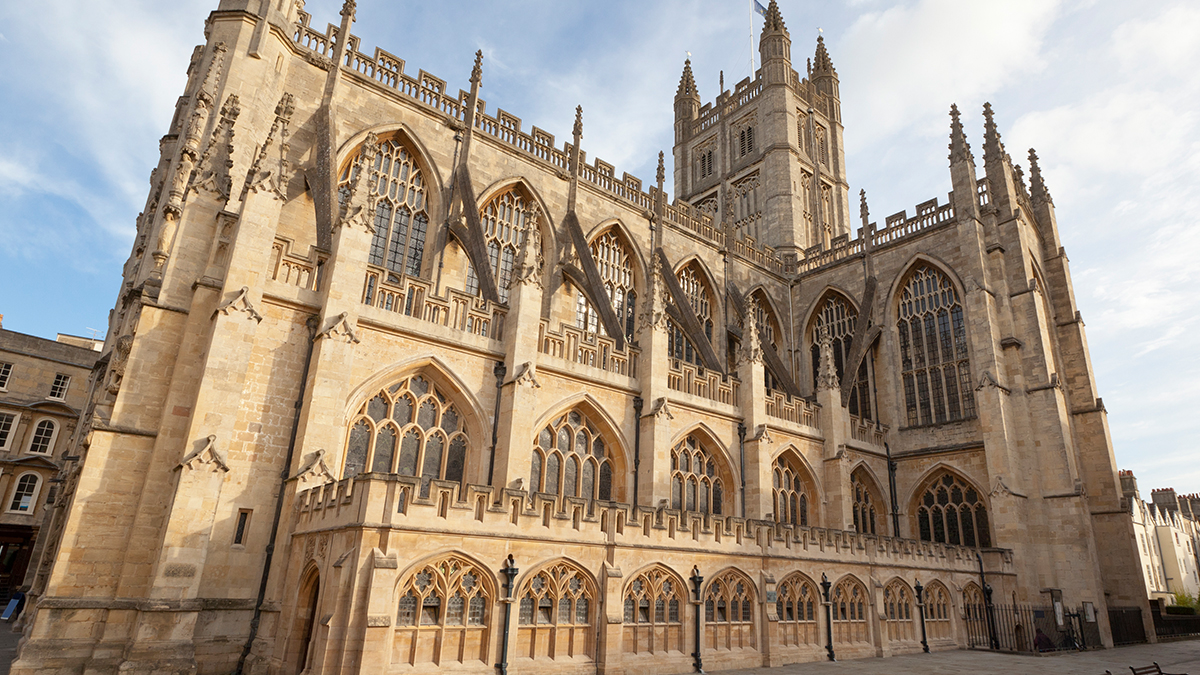 Student Choir Performance Opportunities to Bath Abbey, England