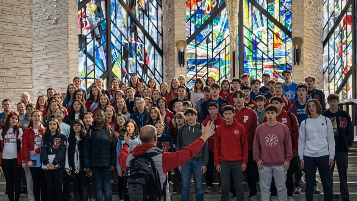 Student Choir Performance Opportunities to Chapel of the Resurrection