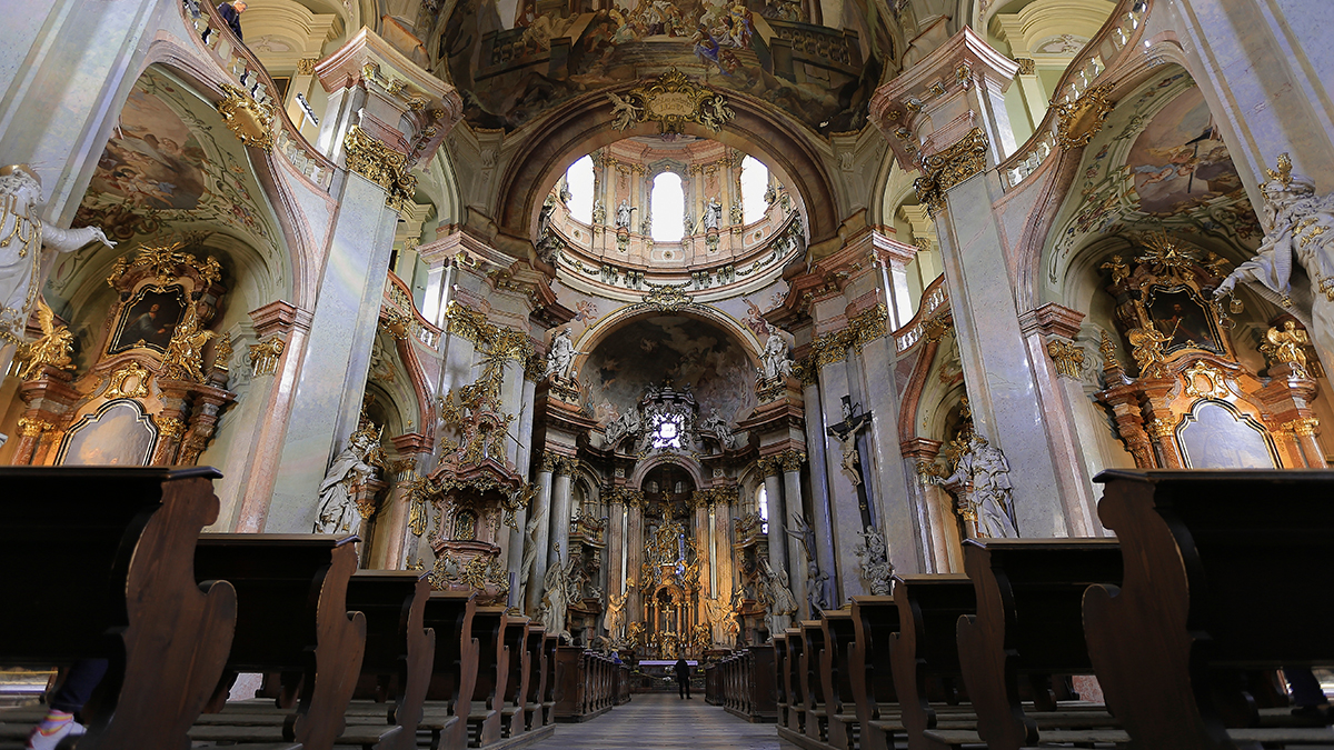 Student Choir Performance Opportunities to Church of St. Nicholas