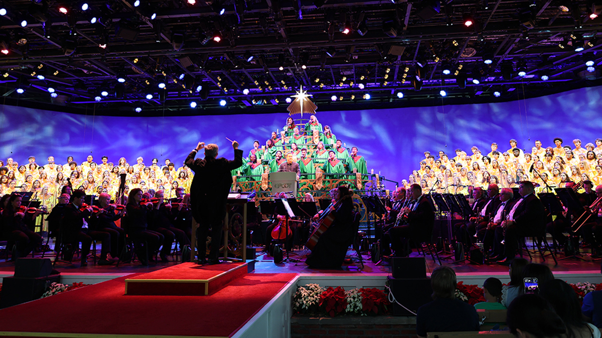 Student Choir Performance Opportunities to Disney's Candlelight Processional