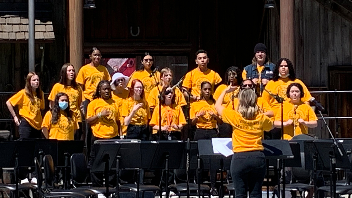 Student Choir Performance Opportunities to Knott's Berry Farm