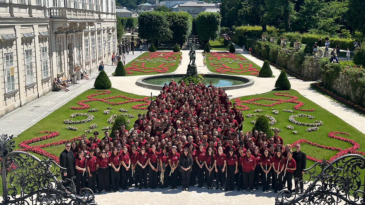Student Choir Performance Opportunities to Mirabell Gardens