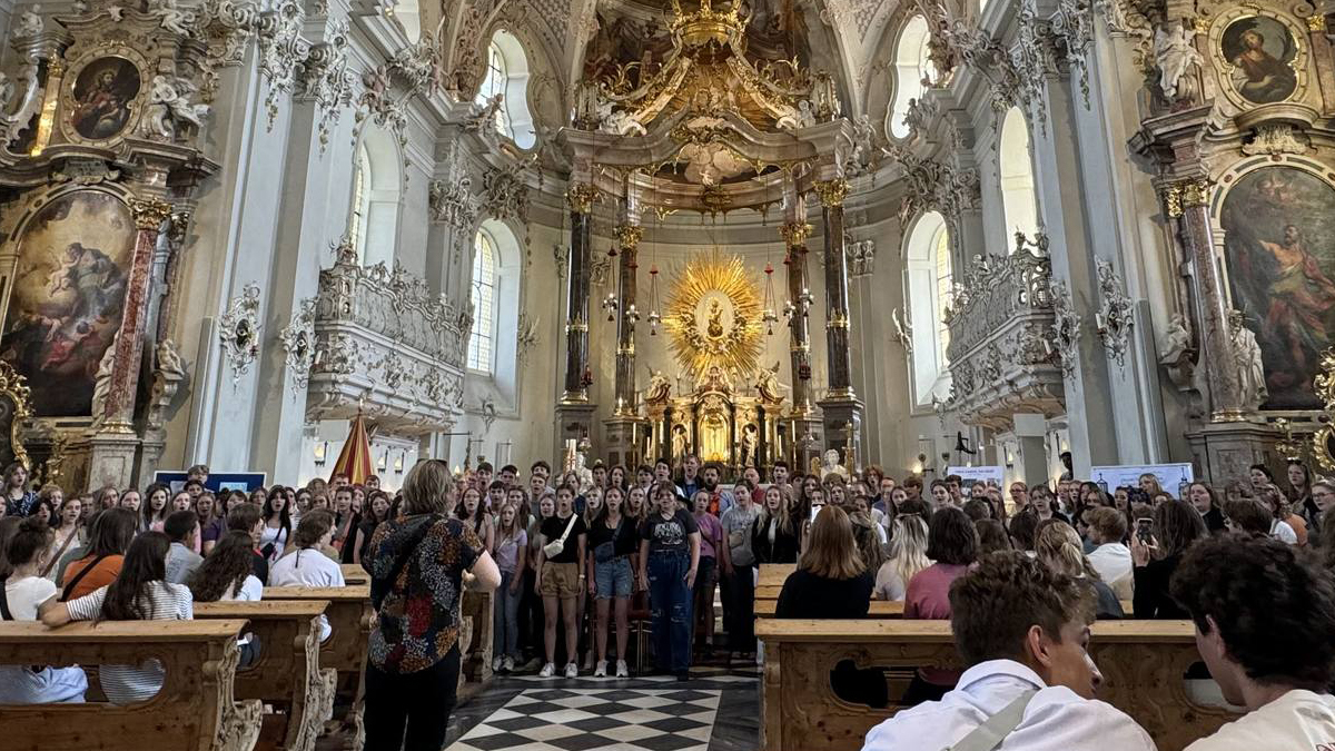 Student Choir Performance Opportunities to Wilten Abbey Basilica