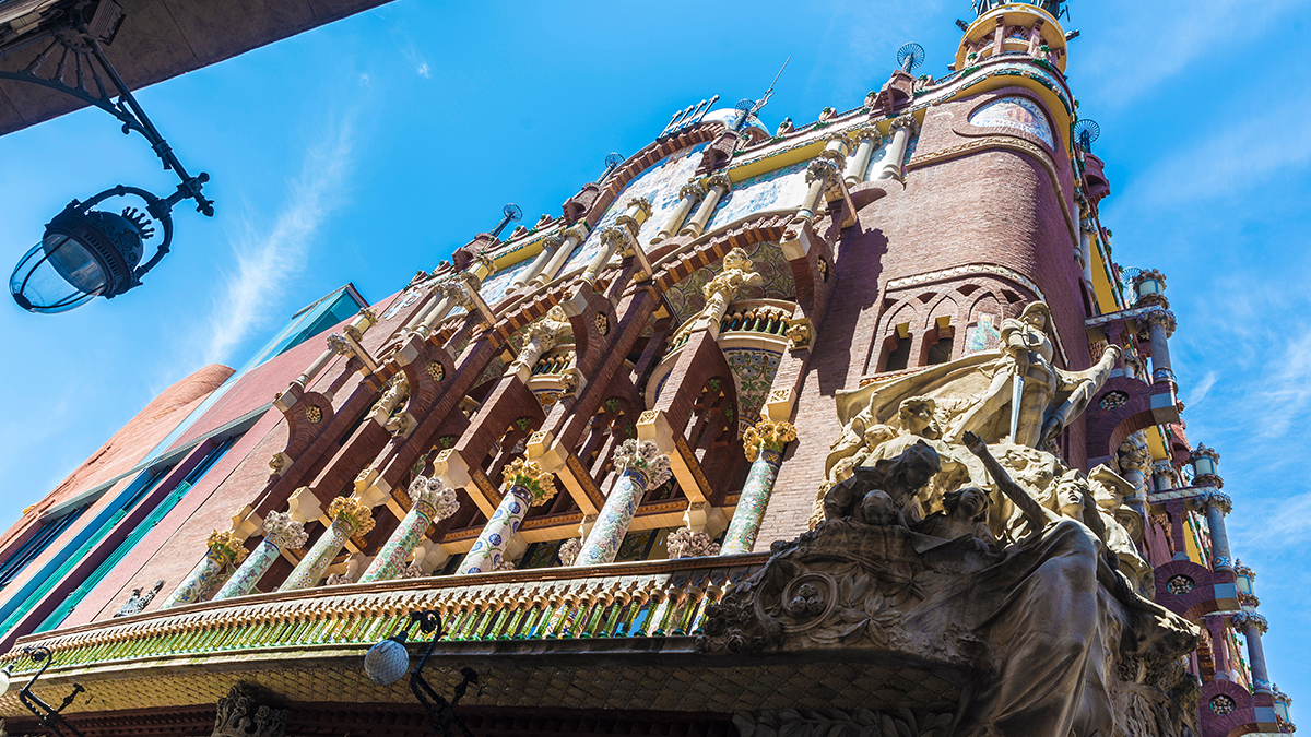 Student Orchestra Performance Opportunities to Palace of Catalan Music